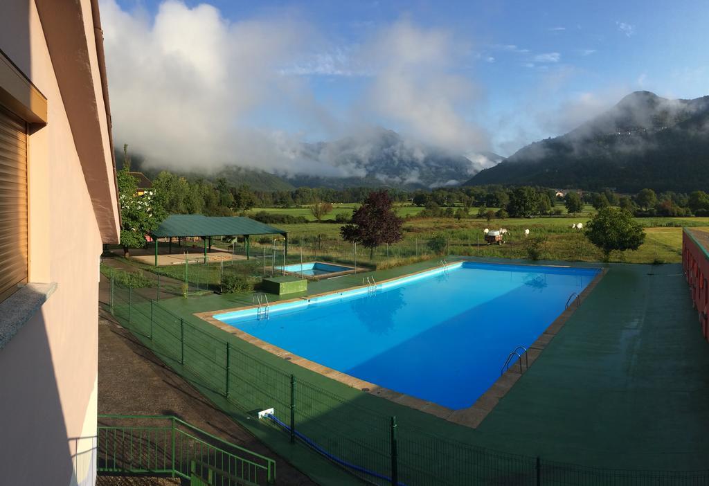 Pinarillos Sarvise Bagian luar foto